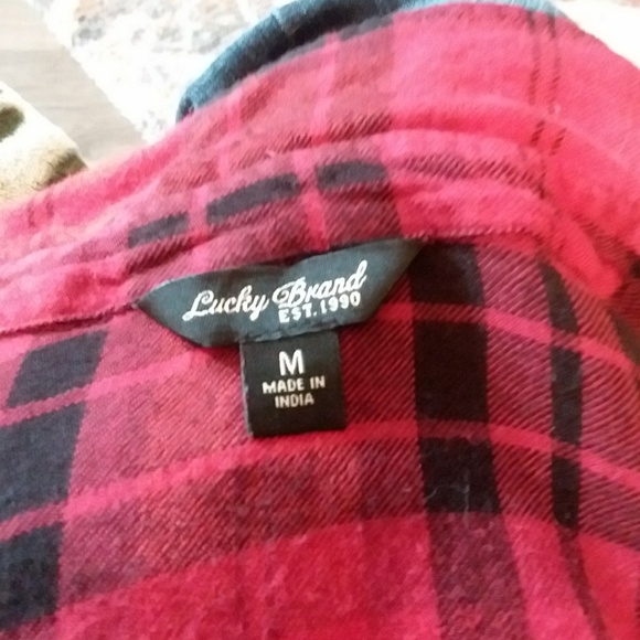 LUCKY BRAND red flannel shirt for ladies . So cute styling on back. - Picture 4 of 4